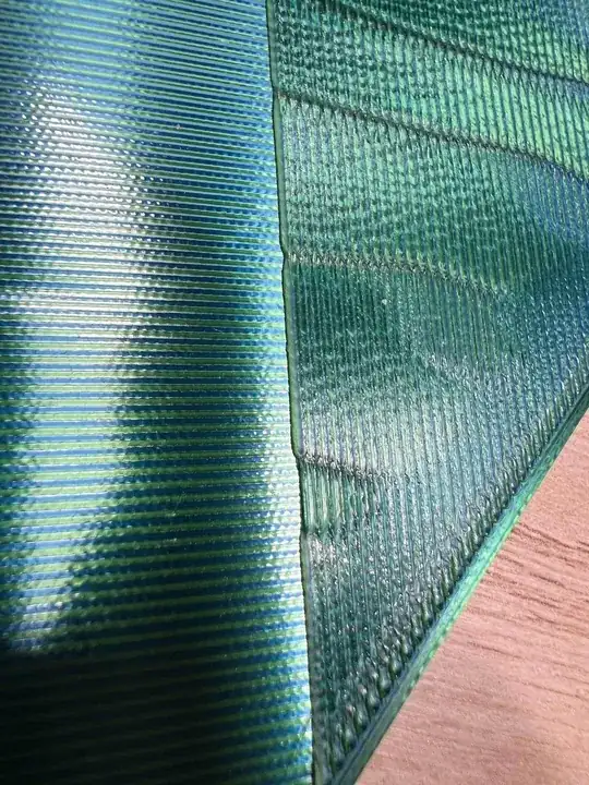 Zoomed in photo of the printed model showing the detailed differences in the two layers Zoomed in photo of the printed model showing the detailed differences in the two layers