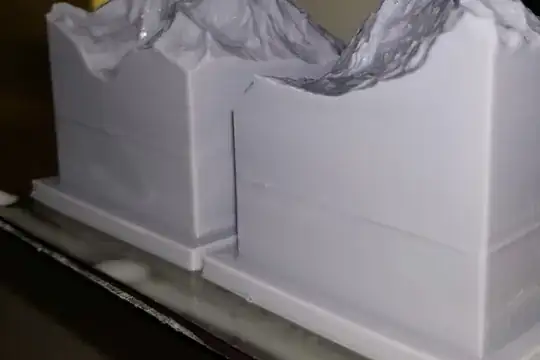 Photo of a resin printed model without supports and a horizontal line appears Photo of a resin printed model without supports and a horizontal line appears