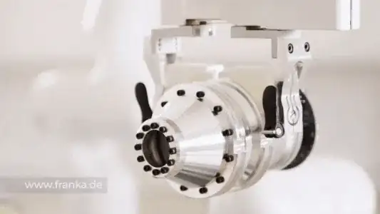 Emika Robotic Arm builds it's co-workers.